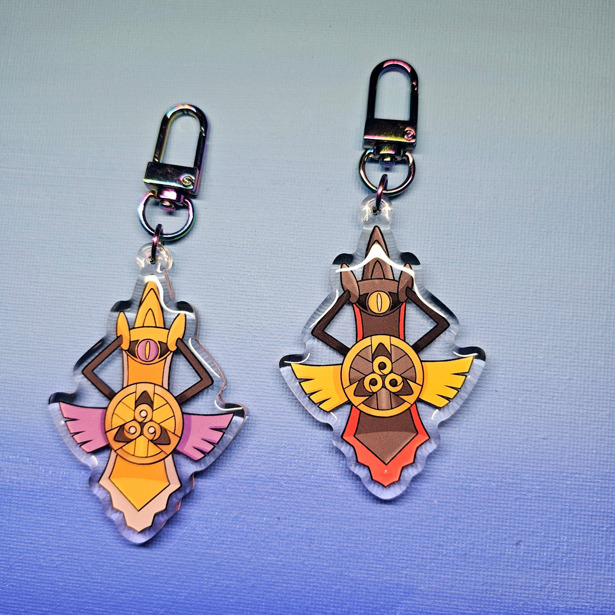 Double-Sided Acrylic Epoxy Shield Forme Aegislash Charm
