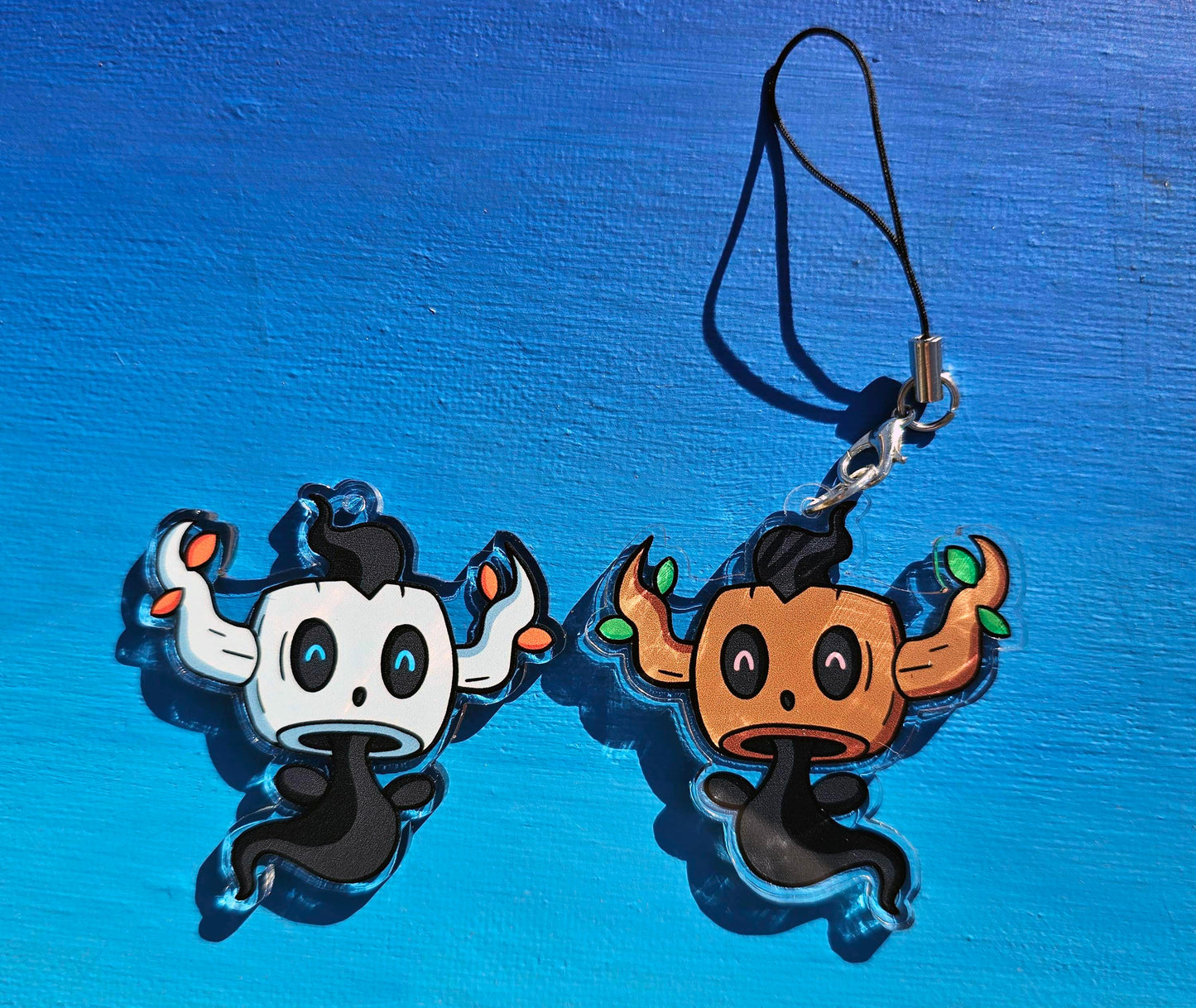 Double-Sided Happy Phantump Charm
