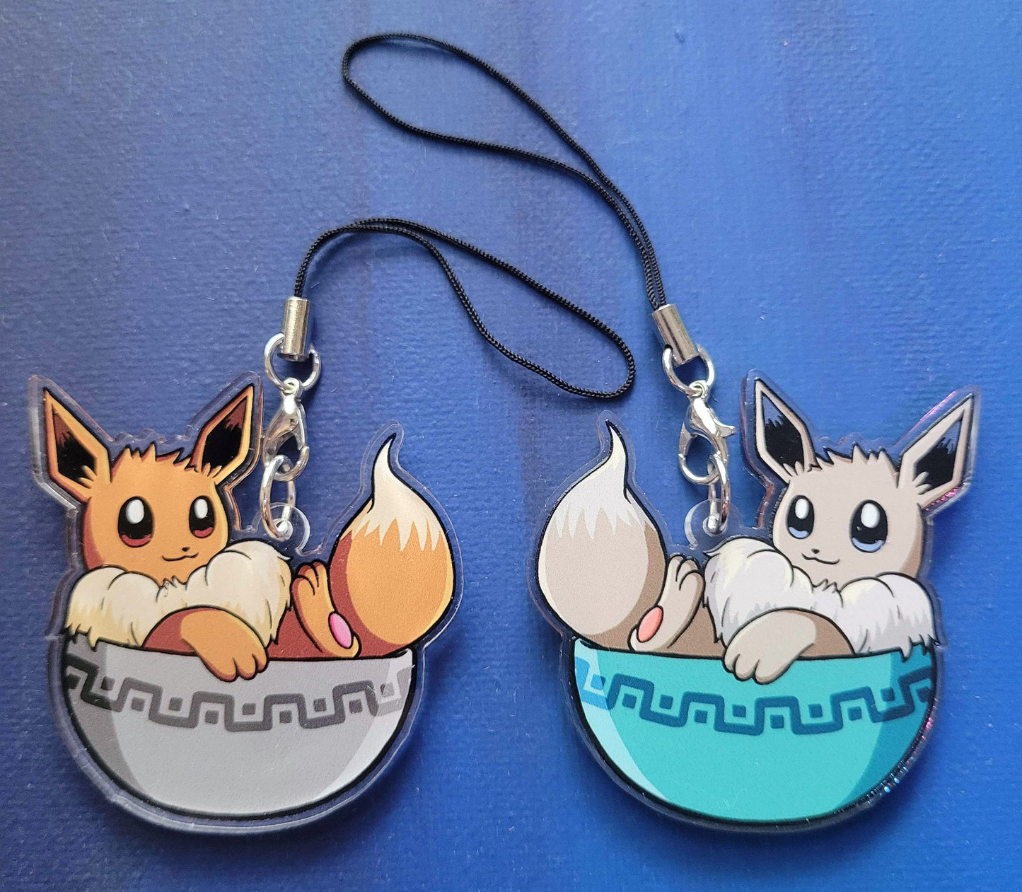 Double-Sided Eevee Bowl Charm