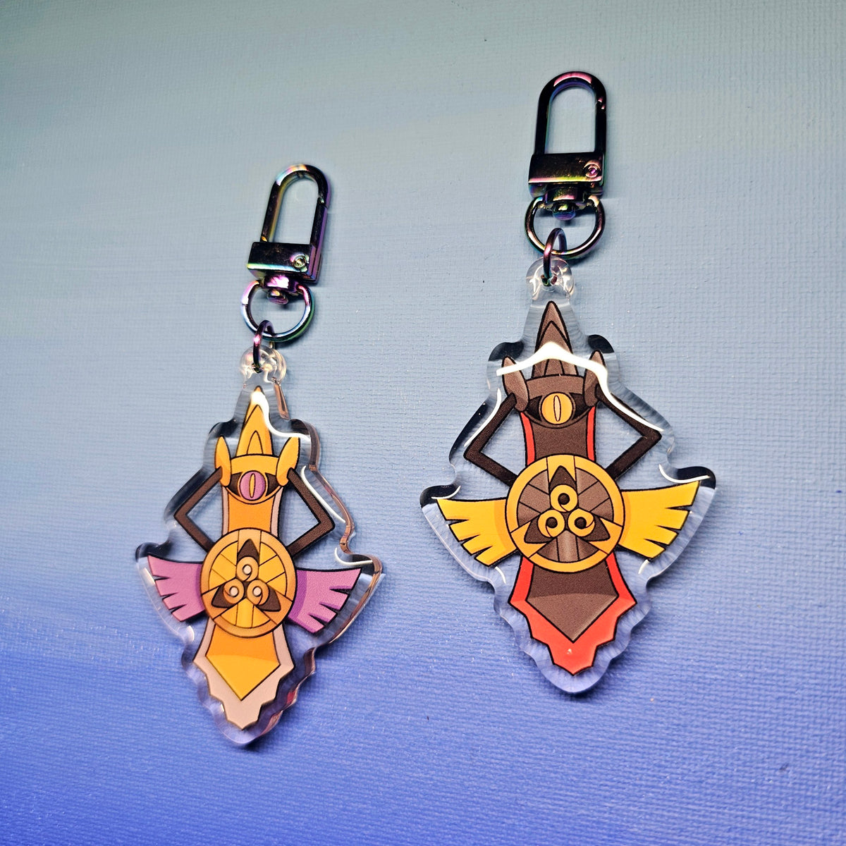 Double-Sided Acrylic Epoxy Shield Forme Aegislash Charm