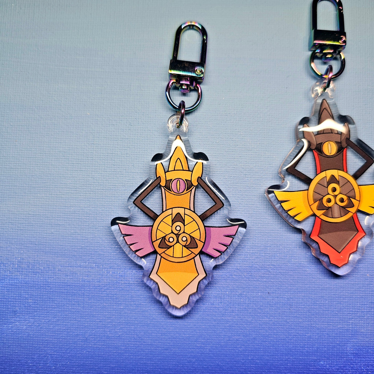 Double-Sided Acrylic Epoxy Shield Forme Aegislash Charm