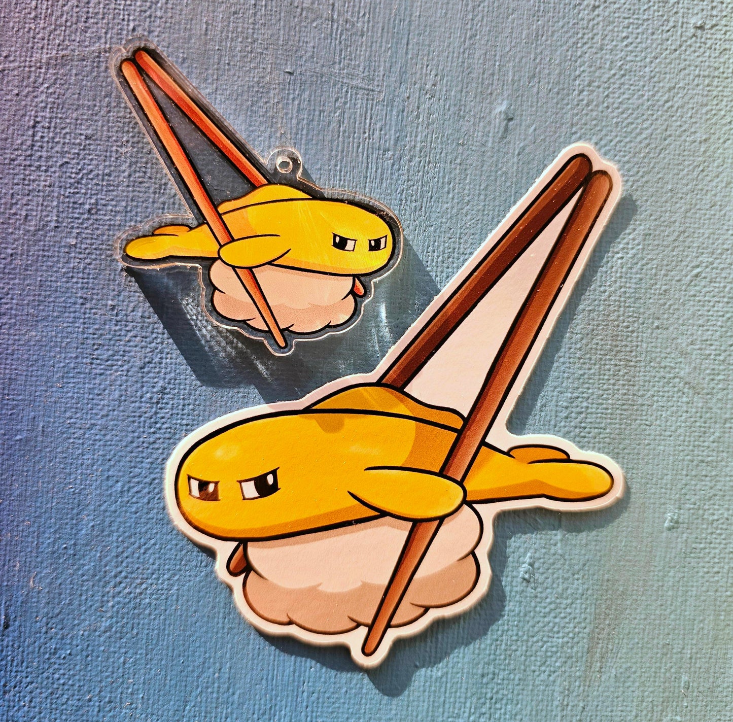 Double-Sided Tatsugiri Stretchy Sushi Charm